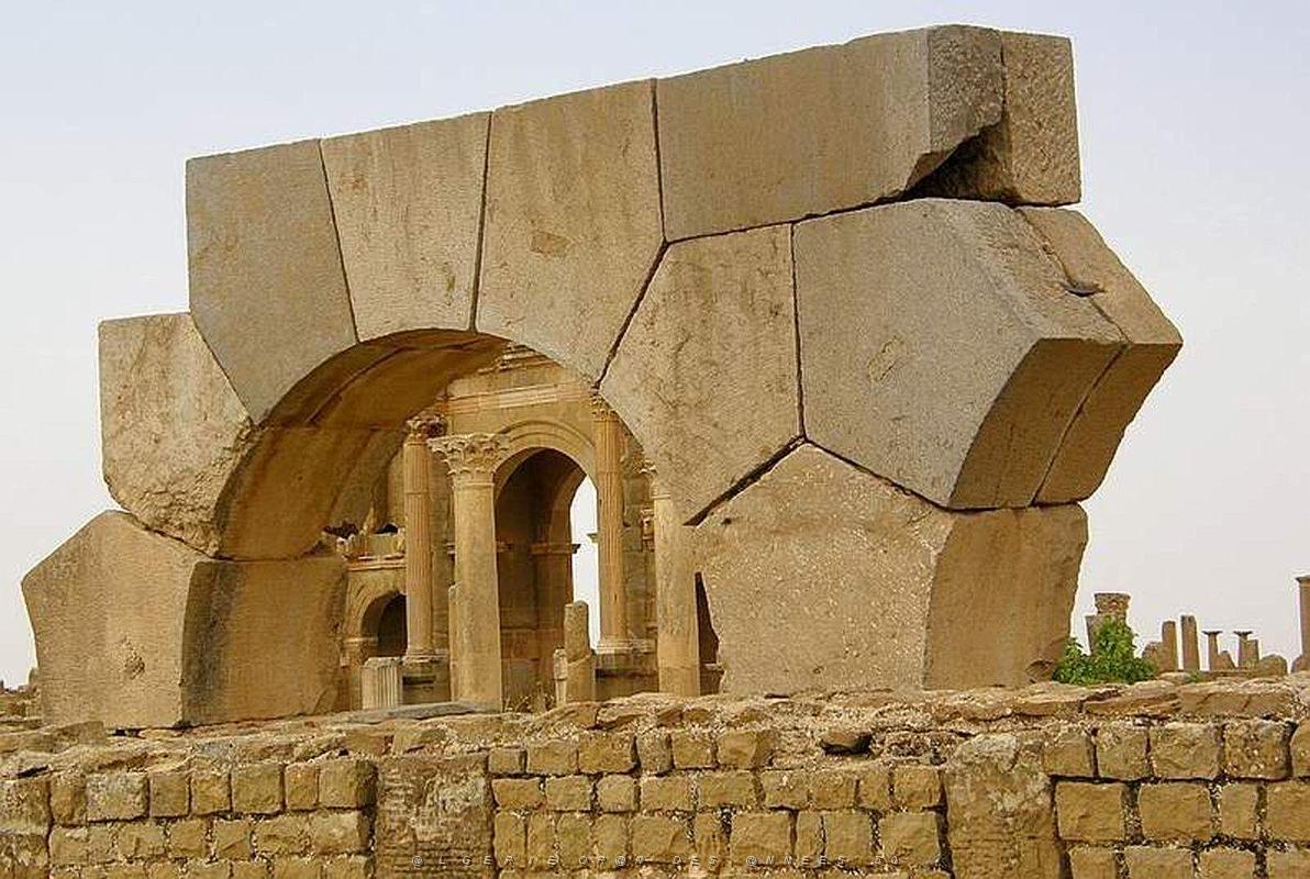Timgad 136.jpg